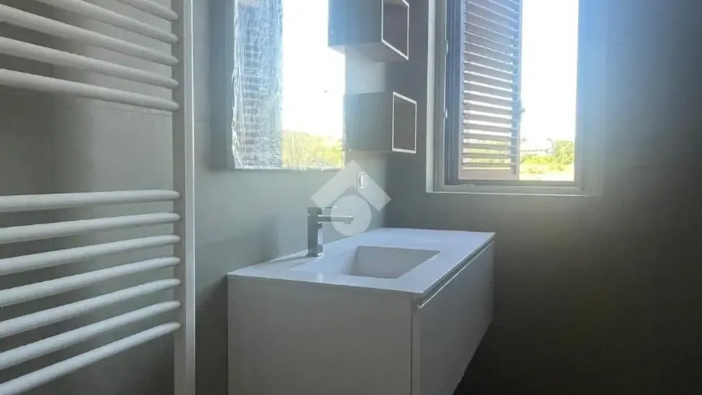 Bagni - Casa indipendente con terrazzo panoramico a San Nicola Manfredi
