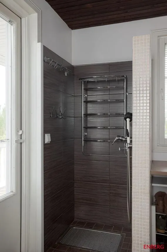 Salles de bain - Spacious Detached House with Sauna in Seunavuori