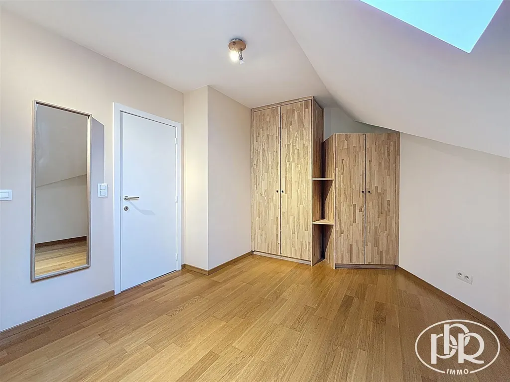 Rooms - Duplex with Terrace in Urban Centre