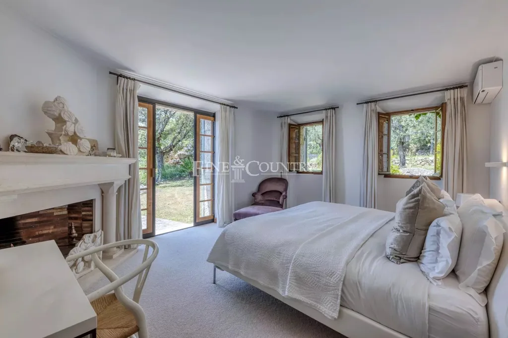 Chambres - Villa avec vue panoramique près de Cabris