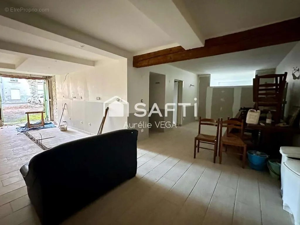 Séjour - Appartement en Immeuble d'Angle à Mirepoix