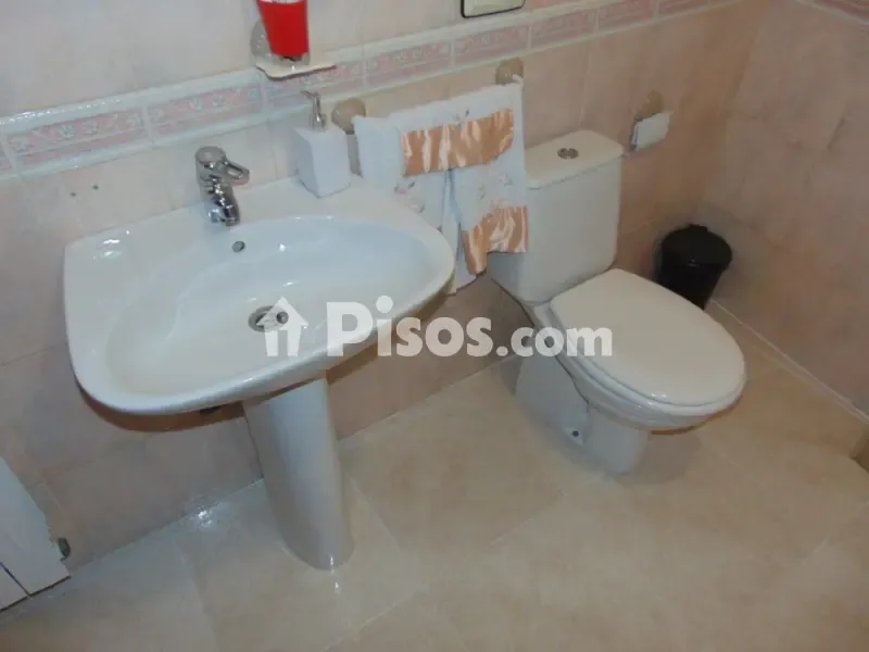 Salles de bain - Spacious Flat with South Orientation in Valdepeñas