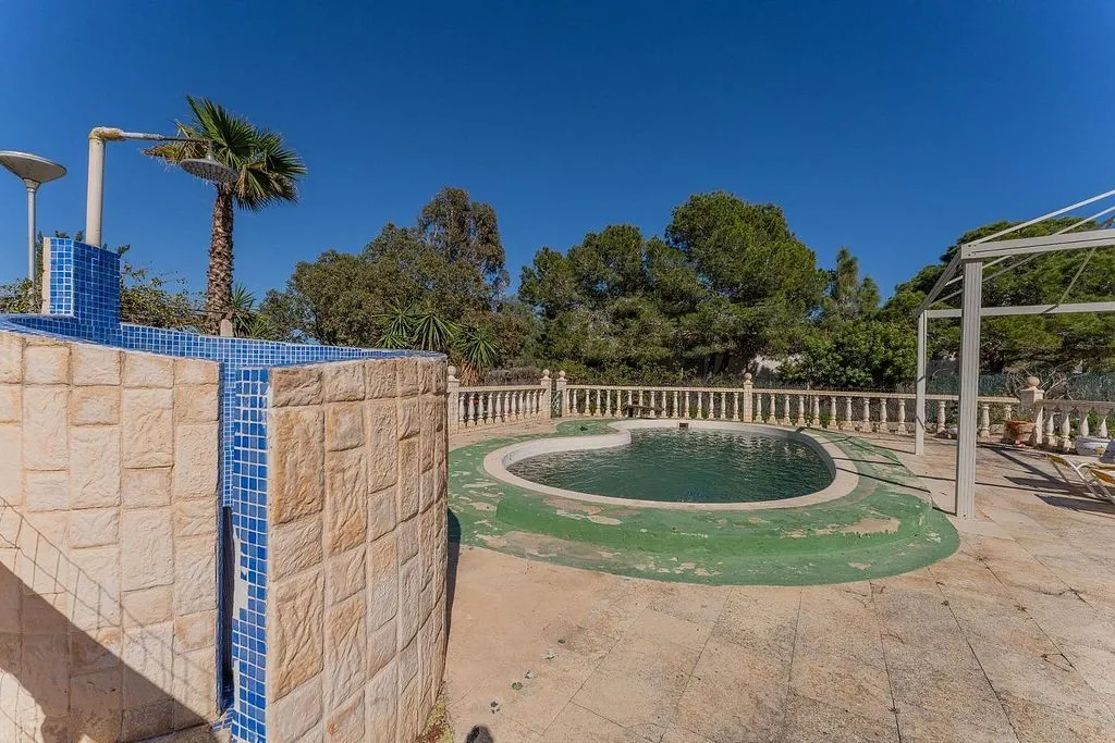 Bassein - Chalet with Pool in El Altet