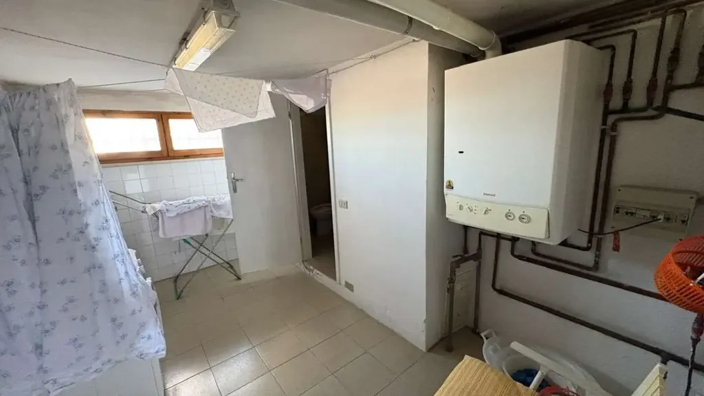 Utility Room - Bifamiliar Villa with Private Garden in Formignana
