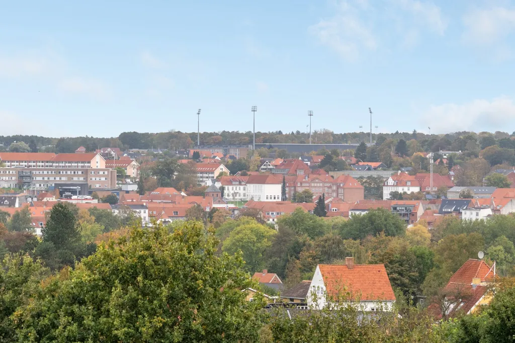Year-Round Plot with 5G Coverage in Haderslev