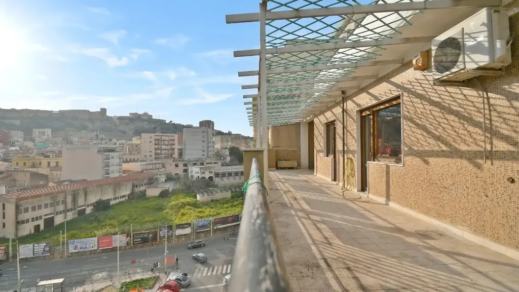 Balcone - Penthouse with Panoramic View in Cagliari