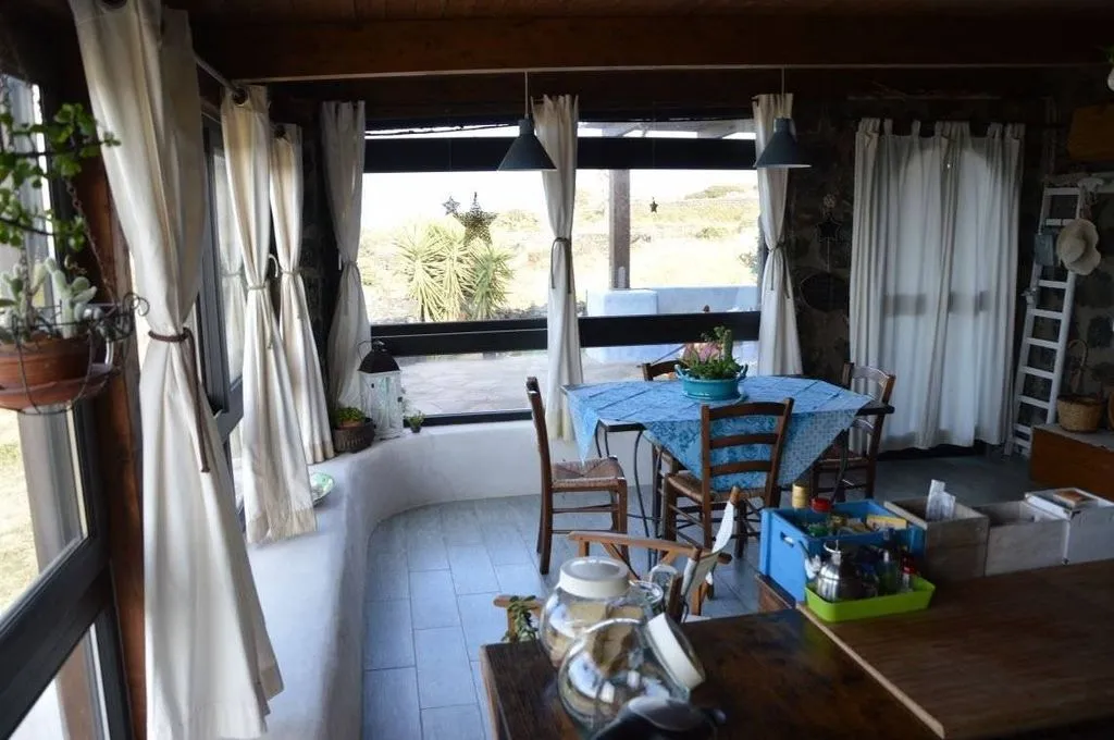 Söögituba - Luxury Villa with Panoramic Sea View in Pantelleria