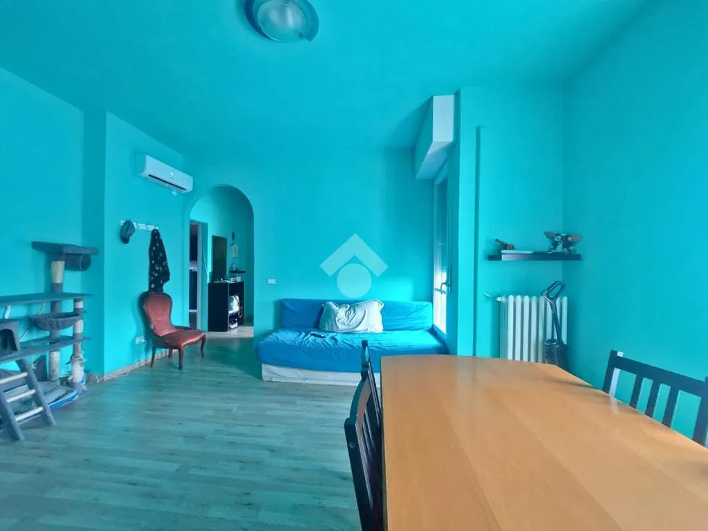 Söögituba - 3-Room Apartment with Balcony in Vittuone