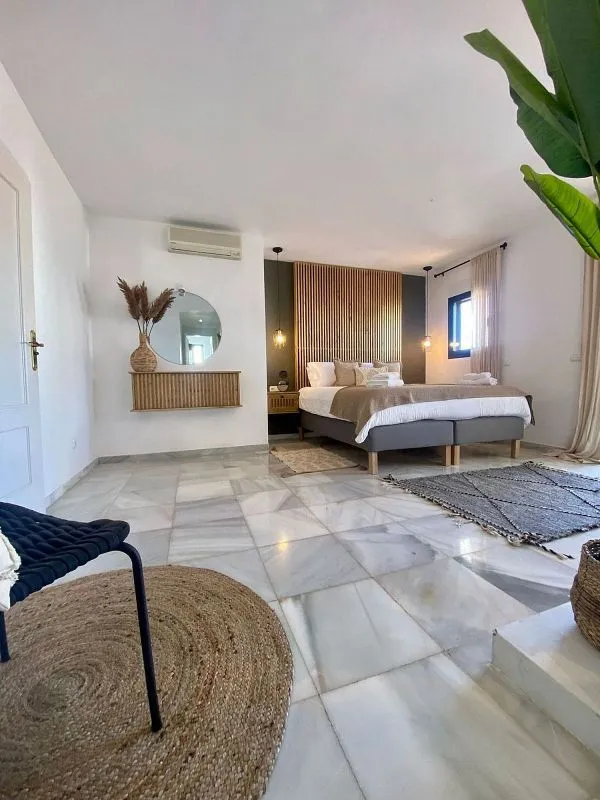 Magamistoad - Chalet with Pool and Terrace in Casco Antiguo