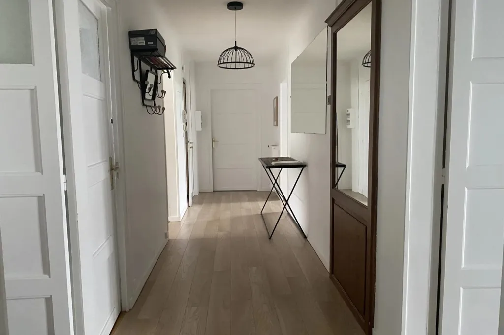 Esik - Seafront Apartment in Saint-Nazaire