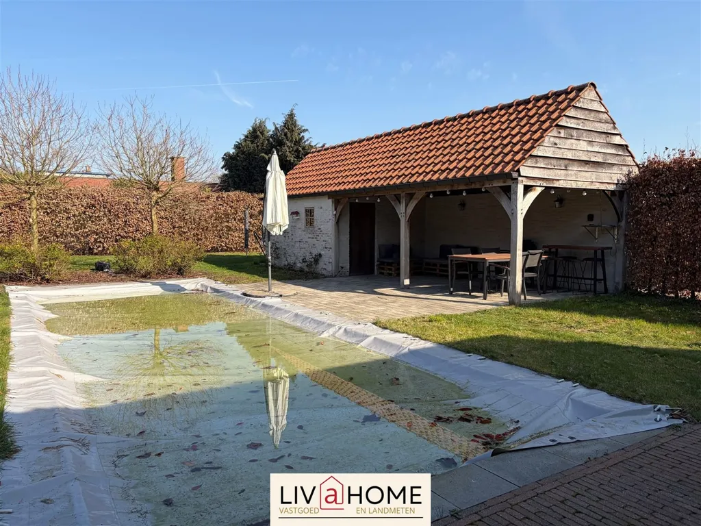 Bassein - House with Heated Pool in Hulshout