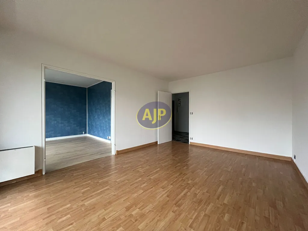 Pièces - Appartement avec balcon à Nantes