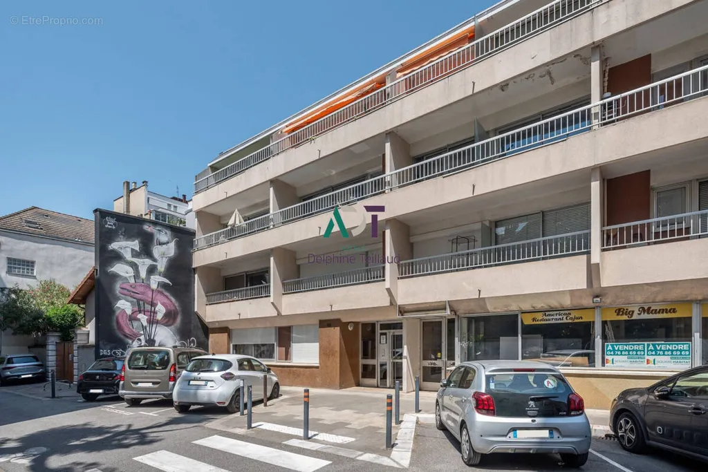 Välivaade - Studio with Balcony in Grenoble
