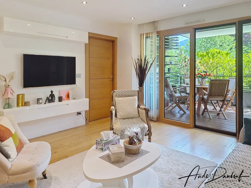 Séjour - Appartement T4 avec Terrasse aux Portes de Genève