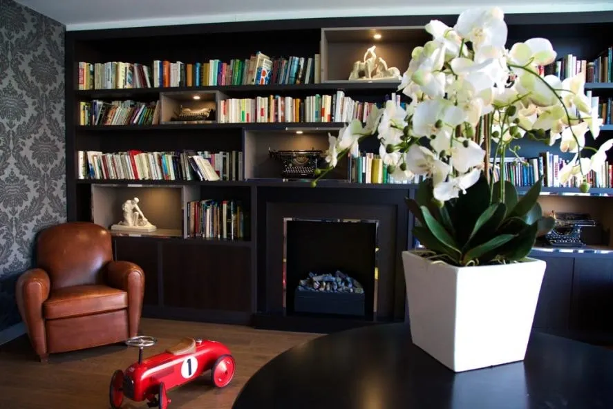 Elutuba - Contemporary Villa with Alzheimer Unit in Drancy