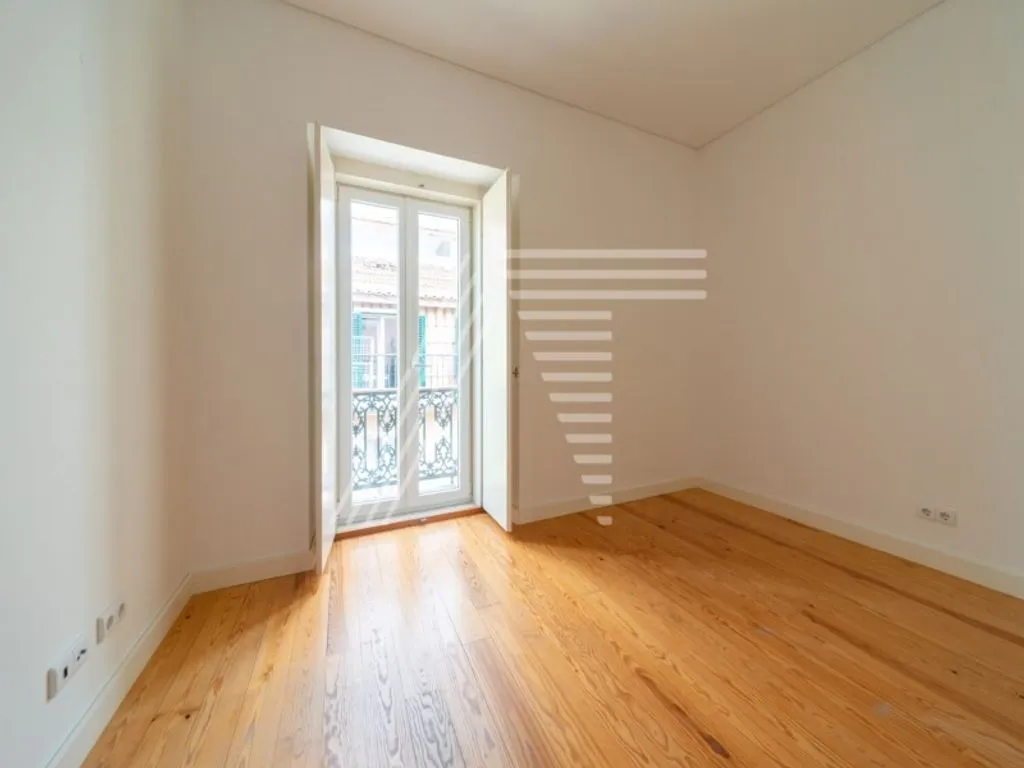 Toad - Luxury Duplex Flat with Panoramic View in Lisbon