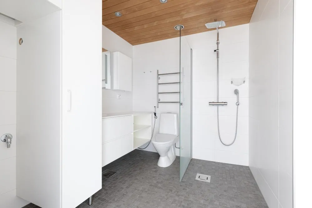 Salles de bain - Modern Flat with Balcony in Turku