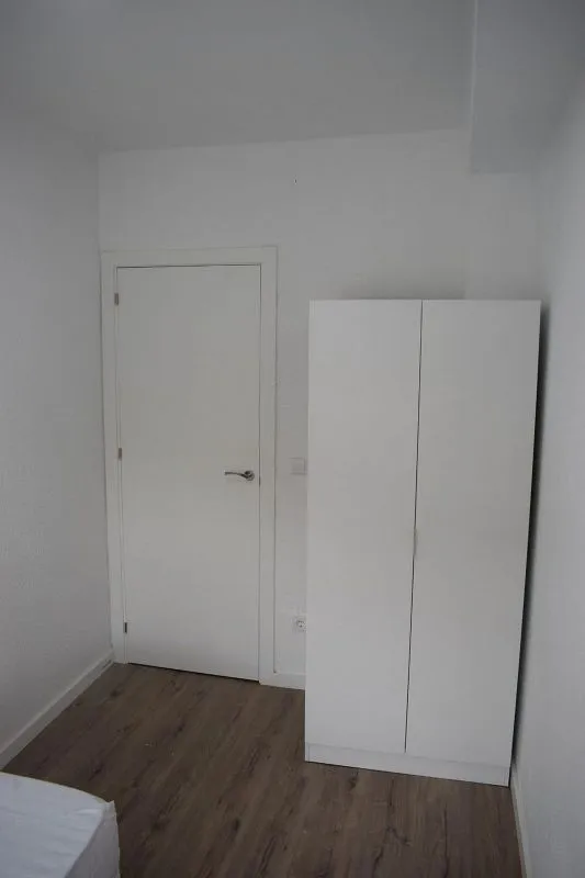Chambres - Reformed Flat with East View in Oliver