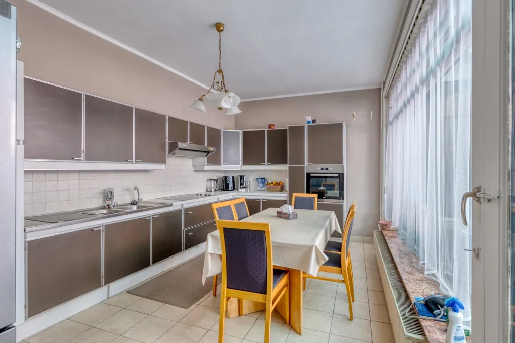 Esszimmer - Duplex Apartment with Terrace in Zottegem