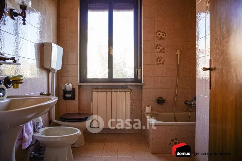 Salles de bain - Semi-detached Villa with Garden in Thiene Centre
