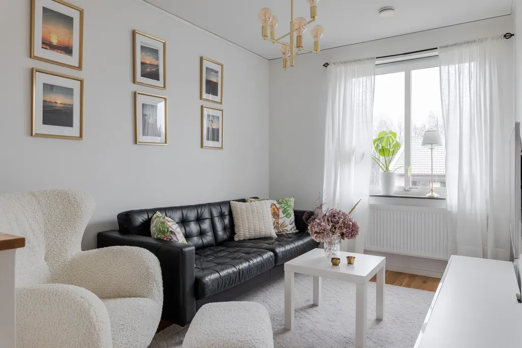 Séjour - Apartment with Garden in Bredvik