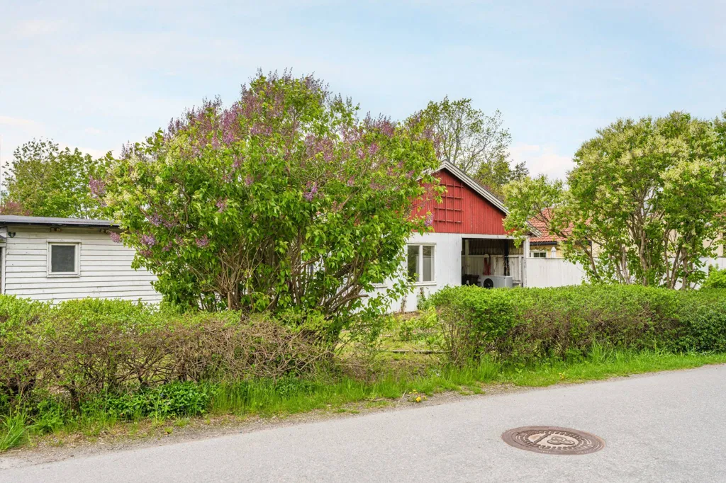 Välivaade - Villa with Garden in Vallentuna
