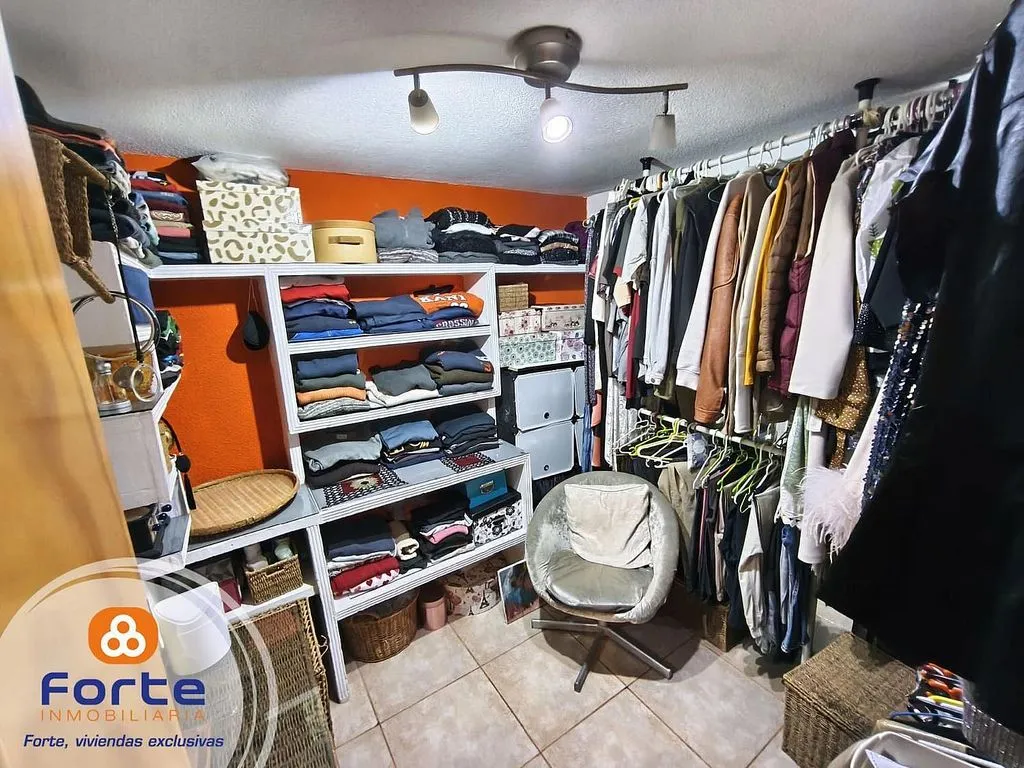 Toad - 3-Bed Apartment with Air Conditioning in South Sector