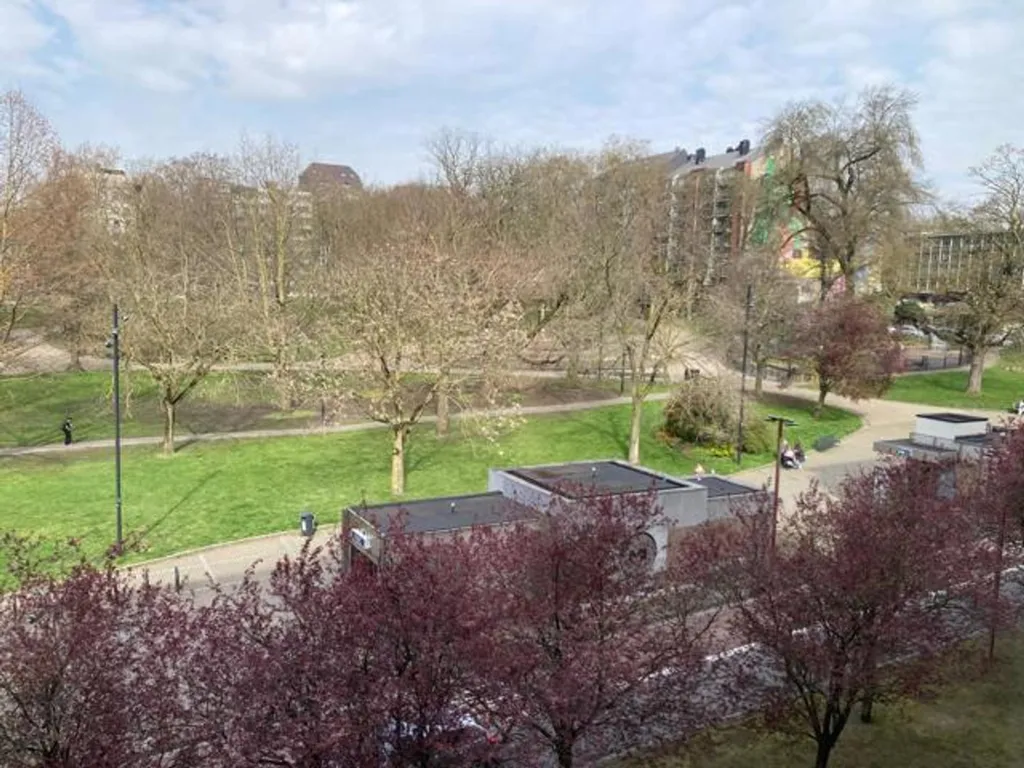 Giardino - Spacious Apartment with Terrace in Charleroi