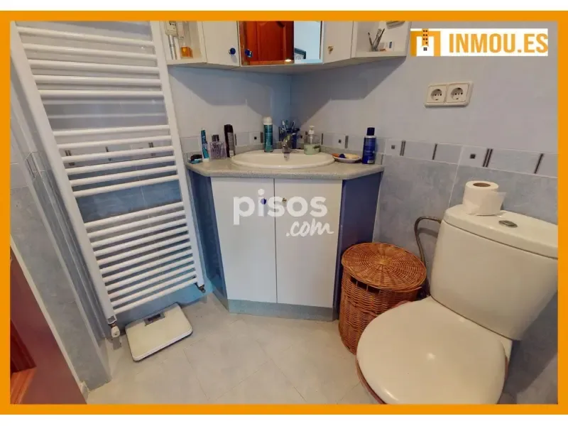 Salles de bain - Maison 5 chambres à ES