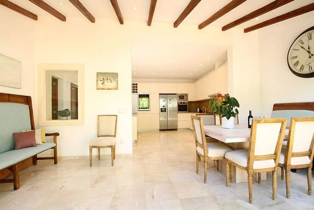 Söögituba - Traditional Villa with Pool in Pollença