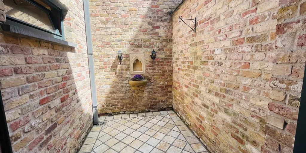 Jardin - Rijwoning Charmante avec Patio à Bruges