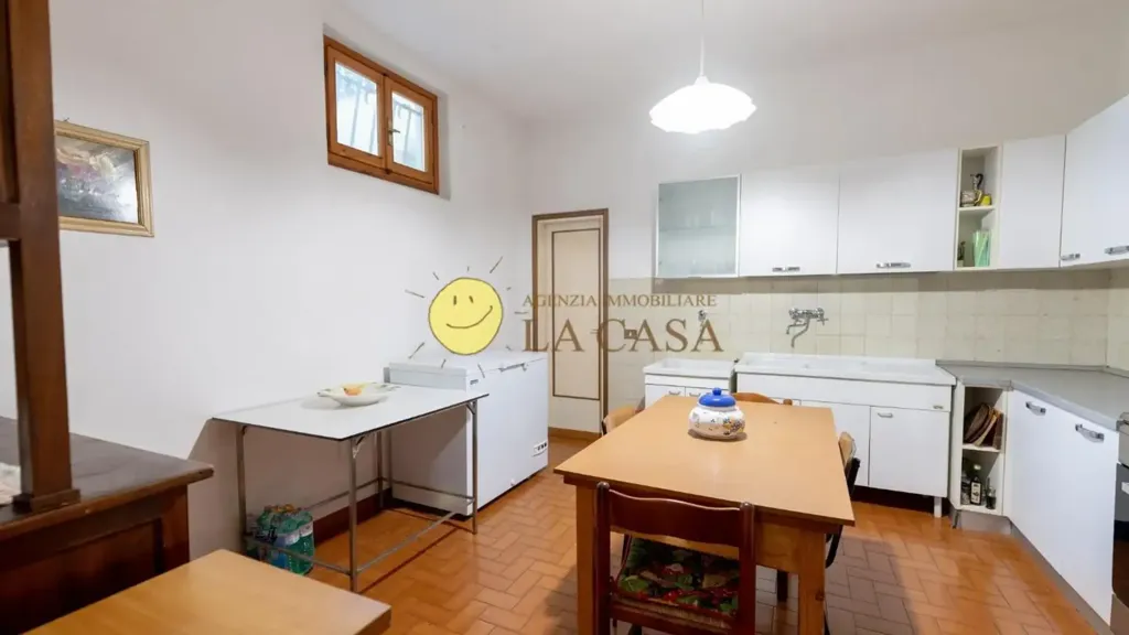 Cucina - Villa bifamiliare con piscina a Figline e Incisa Valdarno