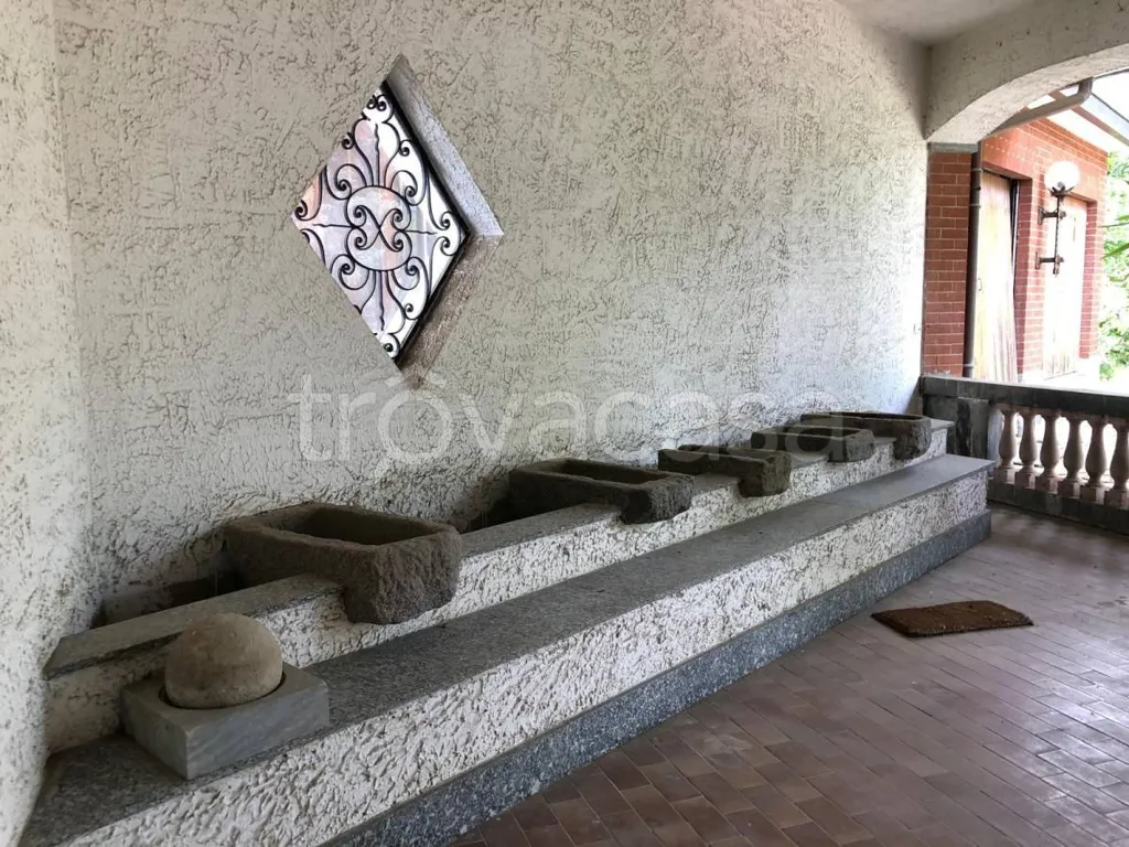 Aed - Villa with Private Garden in Agliè