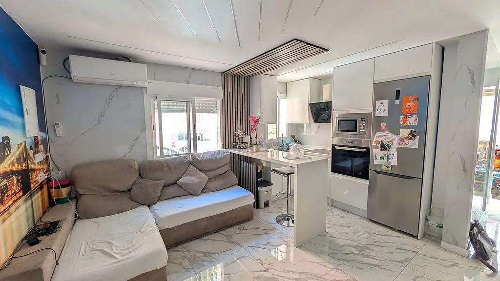 Cuisine - 3-Bedroom Flat with Terrace in La Unión