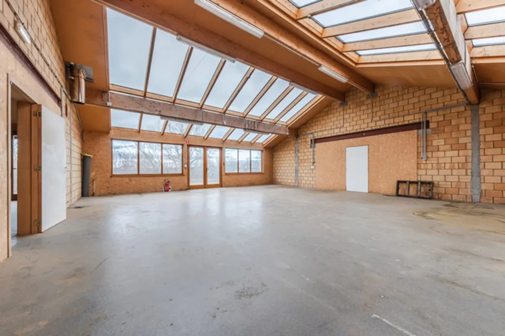 Toad - Energy-Efficient Complex with Parking in Nice