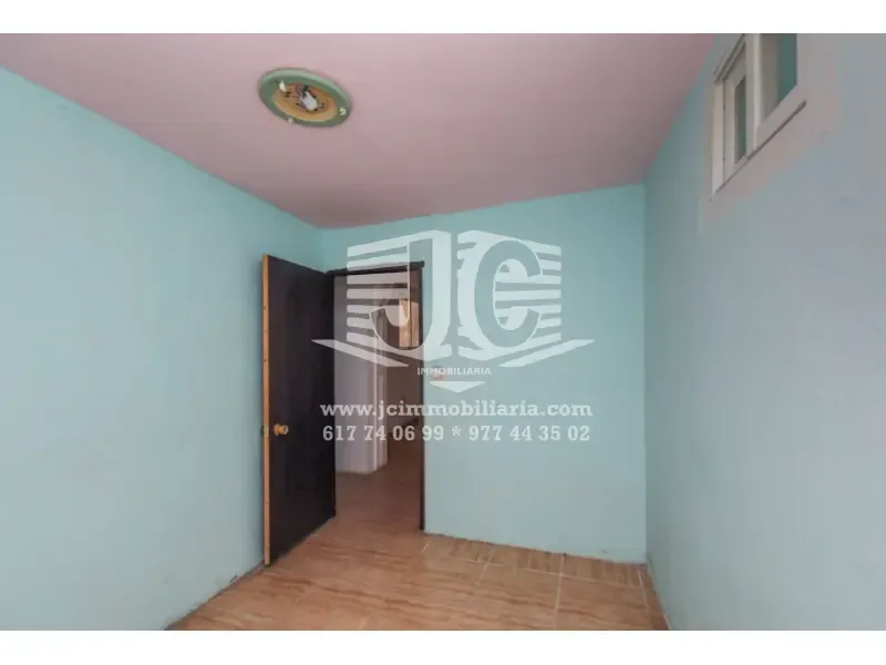 Entrée - Apartment with Balcony in Tortosa Centre
