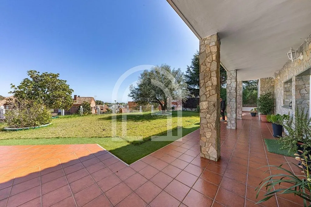 Terrazza - Chalet with Sea Views in Mas Ram, Badalona
