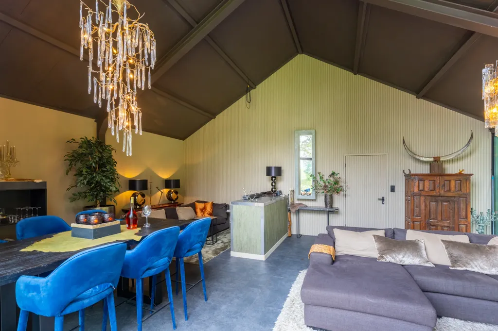 Salle à manger - Historic Villa with Garden in Almen