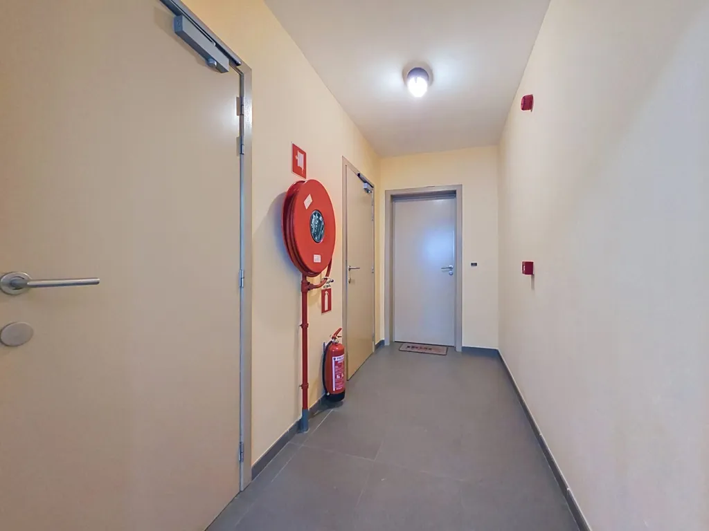 Ingresso - 2-Bed Apartment with Terrace in Silly