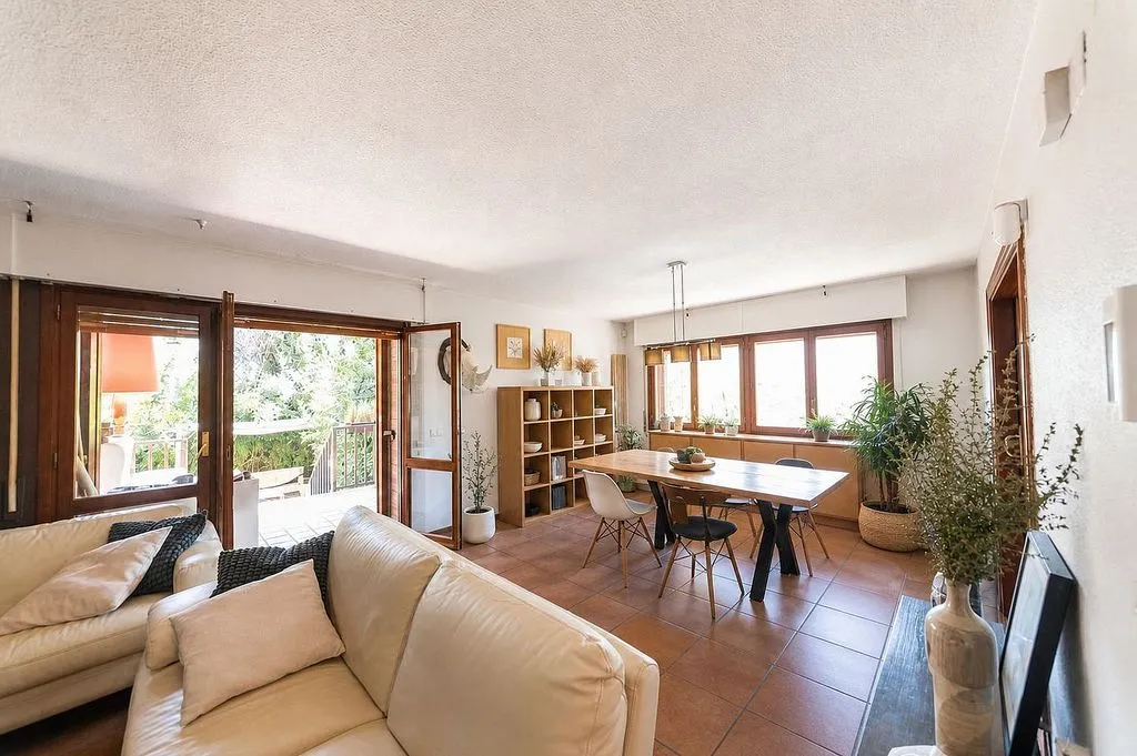 Séjour - Chalet with Pool and Terrace in Zizur Mayor