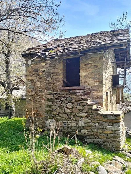 Esterno - Rustic Farmhouse with Mountain View in Perloz