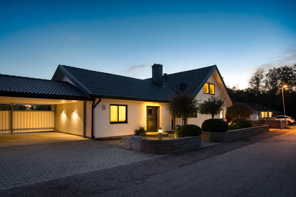Exterior - Generous Villa with Sea View in Ringenäs