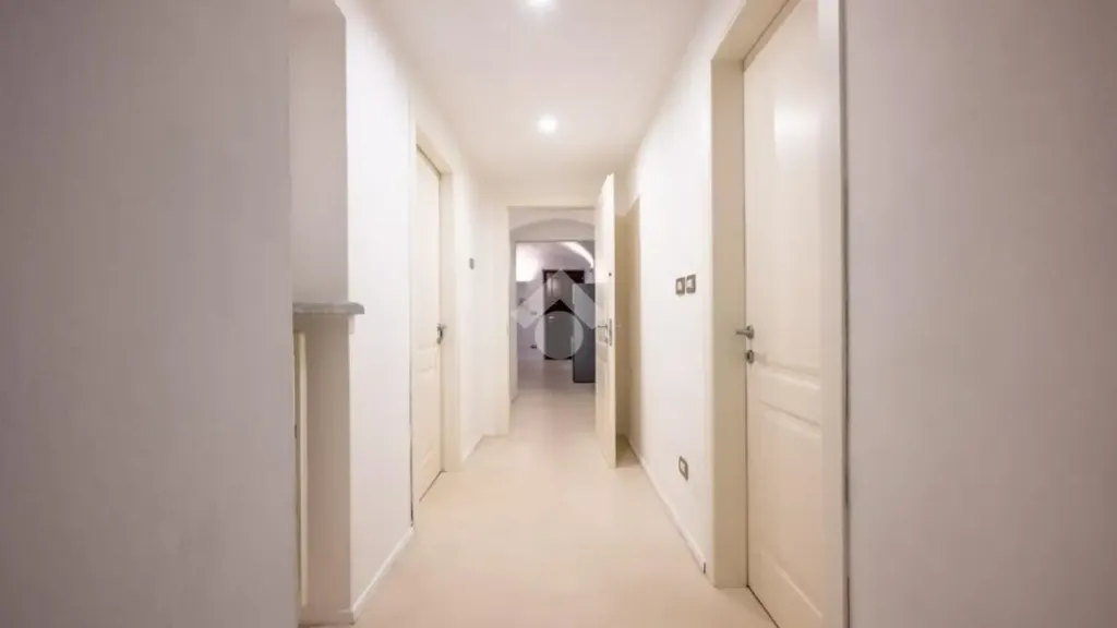 Entrée - Rustic 3-Bedroom Apartment in Saluzzo