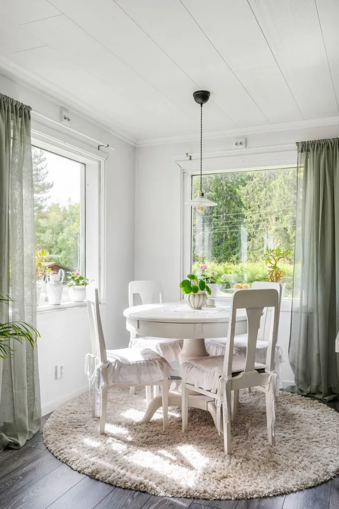 Salle à manger - Villa with Garden in Järlåsa