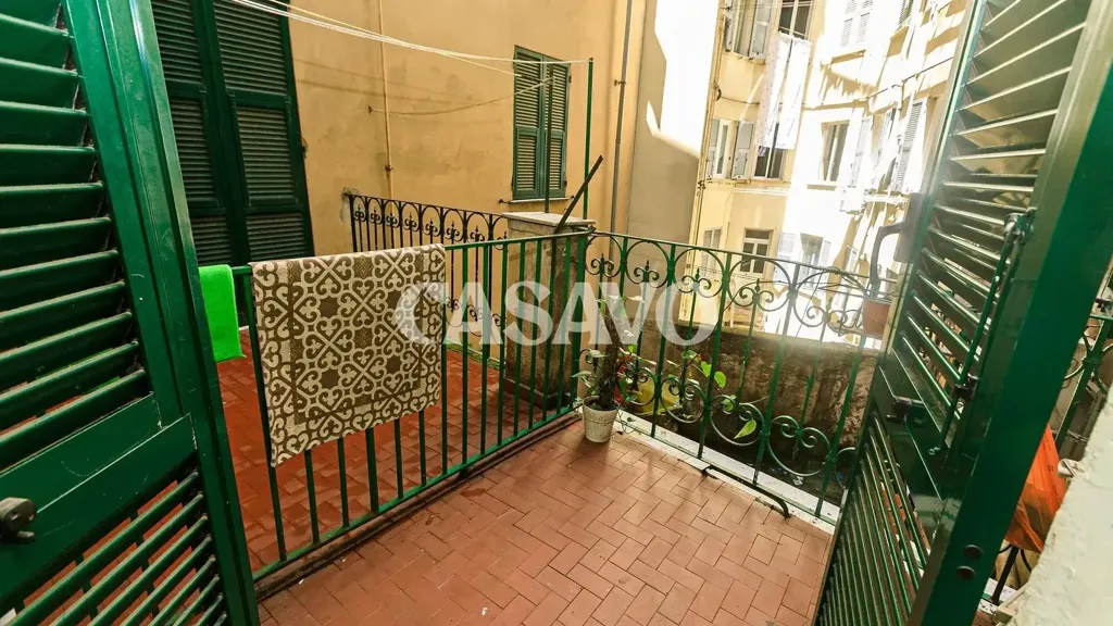 Balcon - Fully Rented Flat with Garden in Genoa