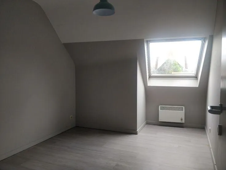 Pièces - Duplex-Appartement avec Garage à Lokeren