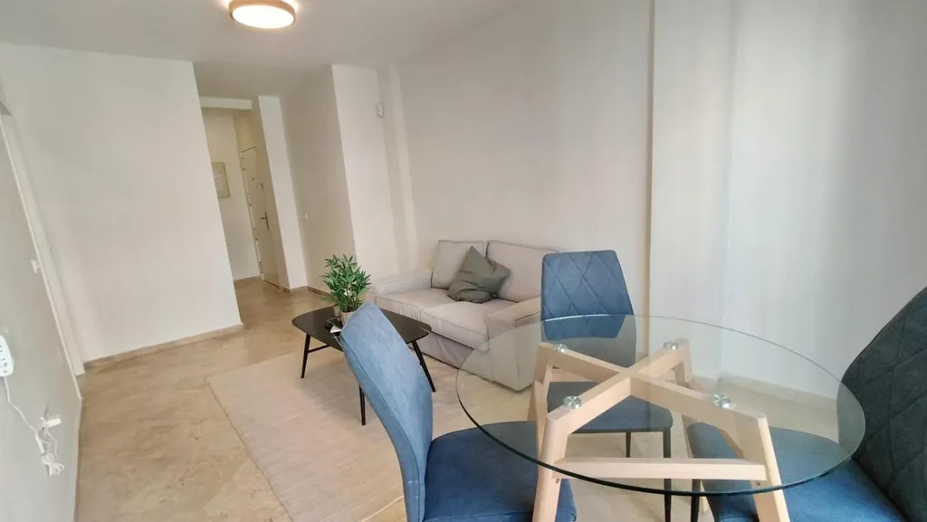 Salle à manger - Refurbished Flat with Lift in La Merced, Málaga