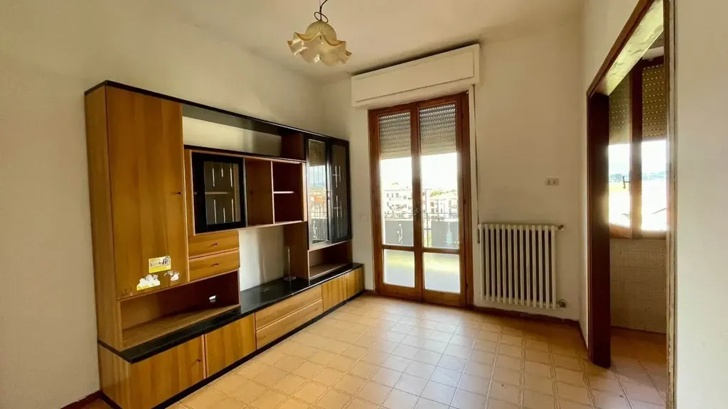 Elutuba - Apartment on Multiple Levels in Figline e Incisa Valdarno