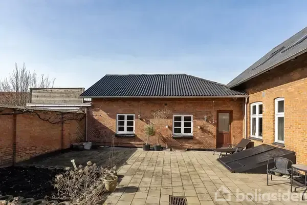 courtyard