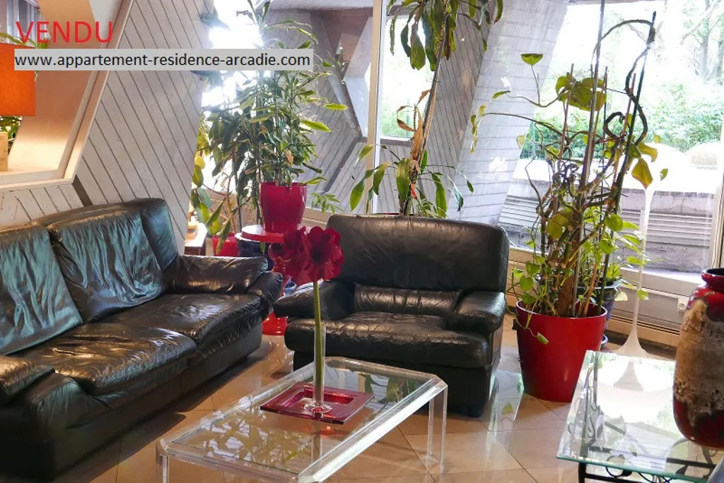 Séjour - Appartement avec Balcon dans Résidence Services Seniors à Paris